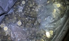 HZA-B: Zoll findet bei Kontrolle rund 24.000 Ein- und Zwei-Euro-Münzen /Barmittel wurden nicht angezeigt